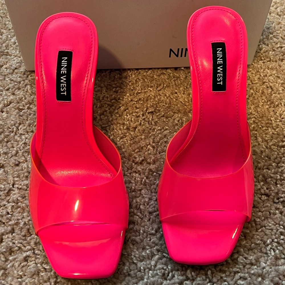 🩷NWT🩷 Nine West Neon Pink Zooza Heeled Sandals